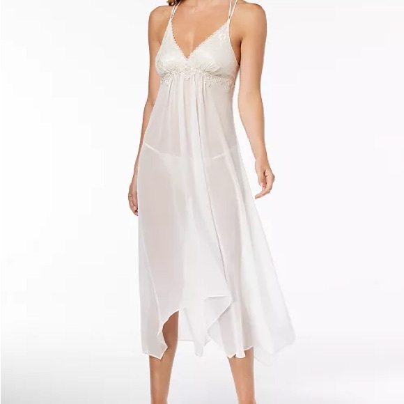 Linea Donatella Other - Linea Donatella Keepsake Lace-Trim Chemise Nightgown NWT